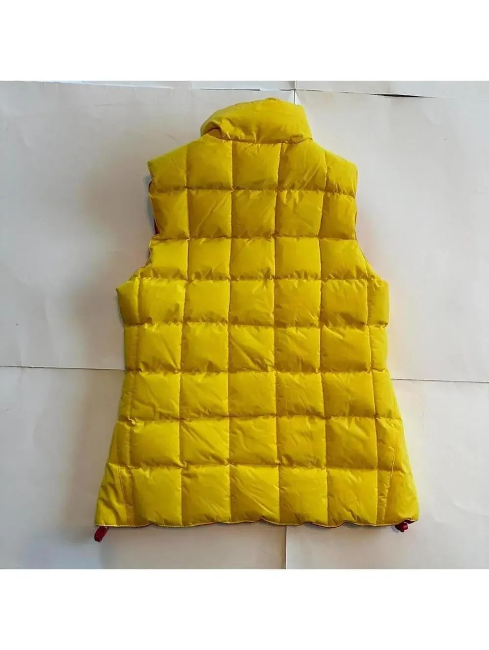 Yellow puffer Vest- size medium